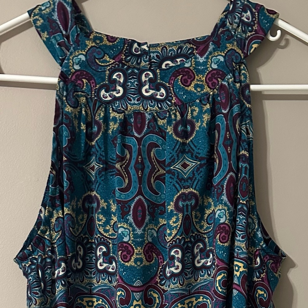 APT. 9 Size LARGE Teal and Burgundy Paisley Top NWT - Picture 3 of 6